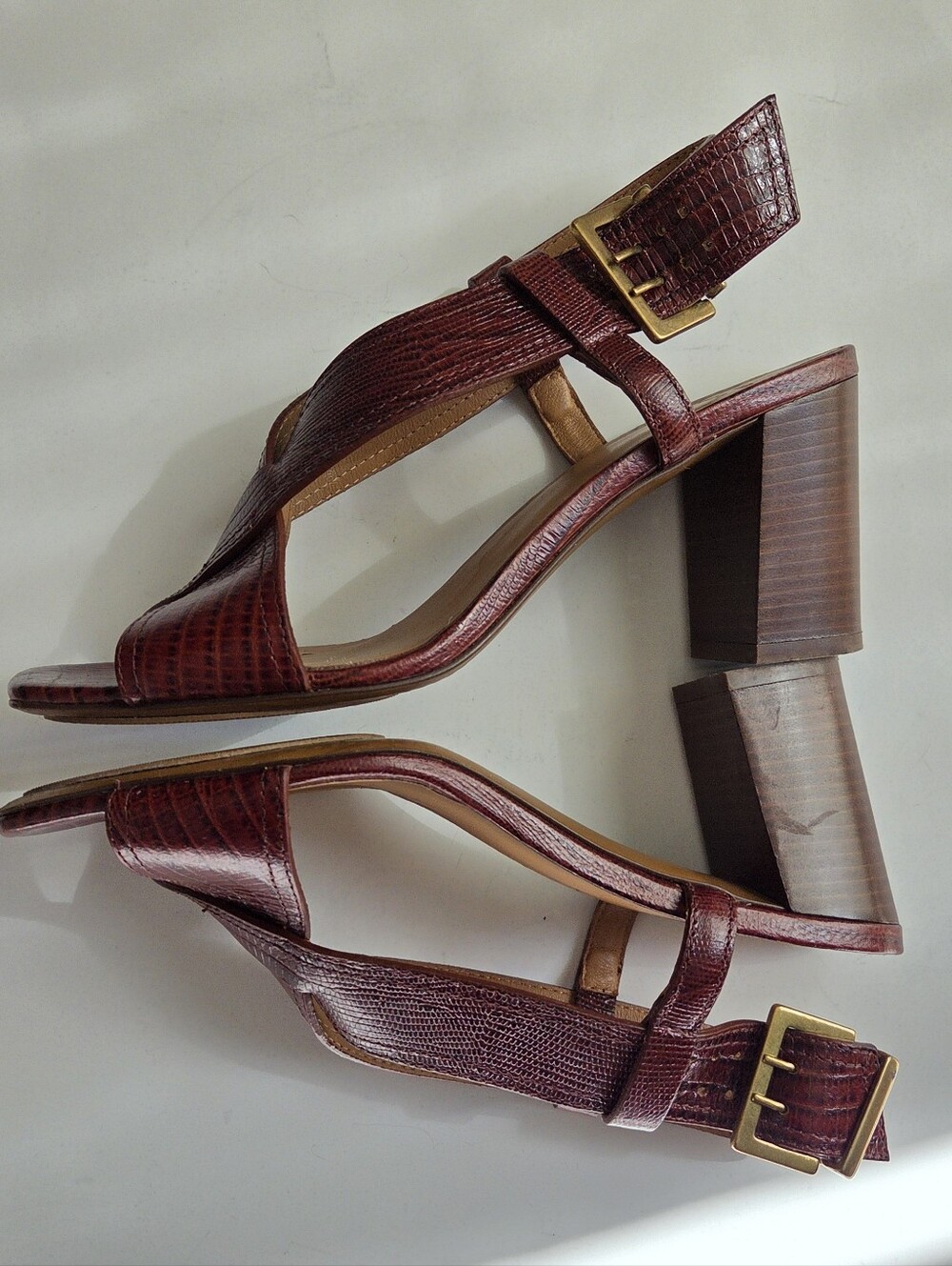 Sézane | Sacha Burgundy Croc-Embossed Leather Block Heel Sandals - Picture 9 of 15